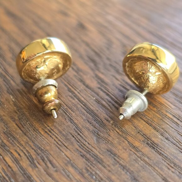 Swarovski goldtone emerald-green crystal stud earrings, vintage. - Picture 3 of 9